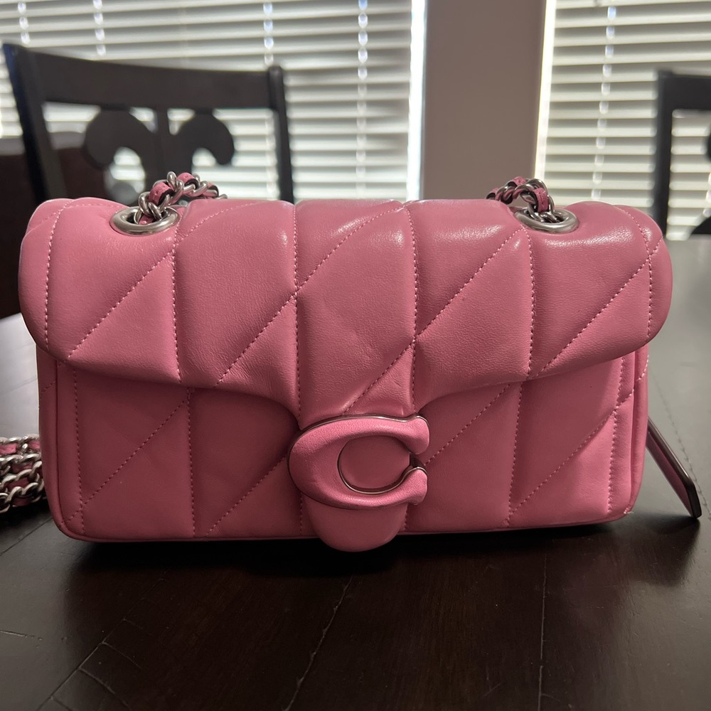 Coach Tabby 20 (vivid pink ) - Picture 3 of 12